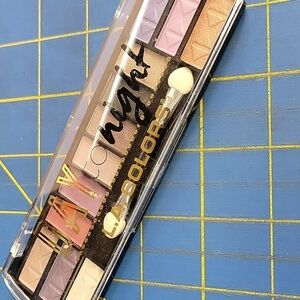L.A. Colors Versatile Eyeshadow Palette New Sealed - Twlight